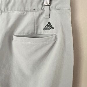 NEW! ADIDAS Men’s Golf Shorts Size 34